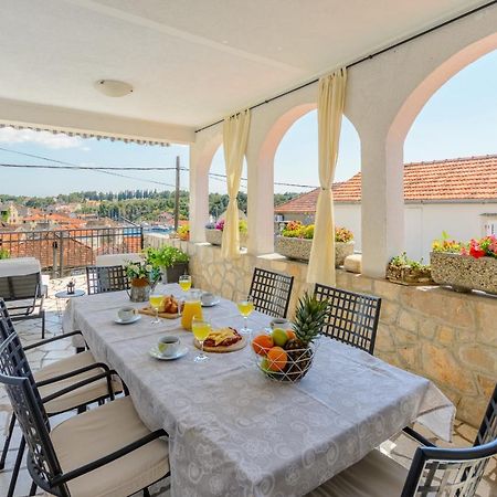 Apartman Mare Milna  Exterior photo