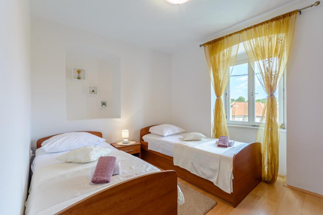 Apartman Mare Milna  Exterior photo