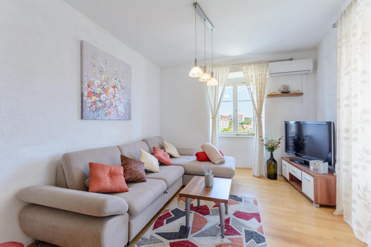 Apartman Mare Milna  Exterior photo